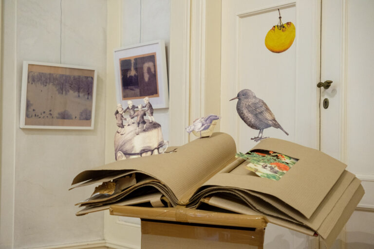 PesText megnyitó – Illusztráció a fókuszban